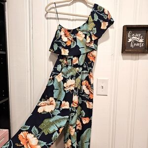 One shoulder jumpsuit with pockets